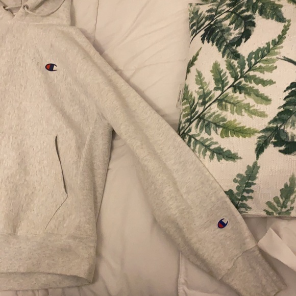 Champion Reverse Weave Hoodie - Picture 3 of 4